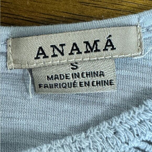 Anama Light Gray Flowy Short Sleeve Top Size Small - Picture 6 of 8
